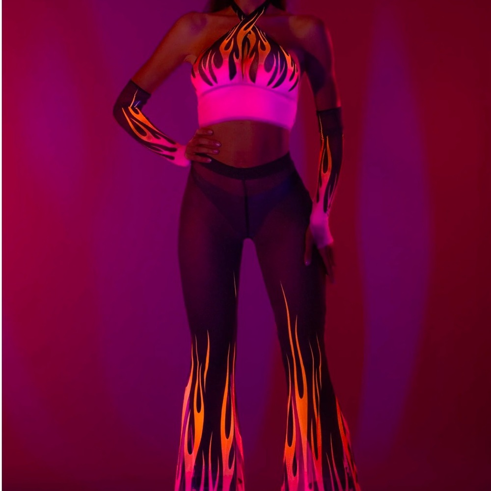 NWOT Badinka Style Firestarter Magenta Bell Bottom Mesh Pants Size L